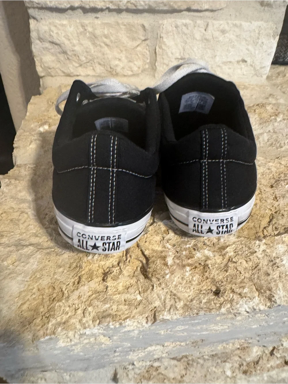Converse classic low